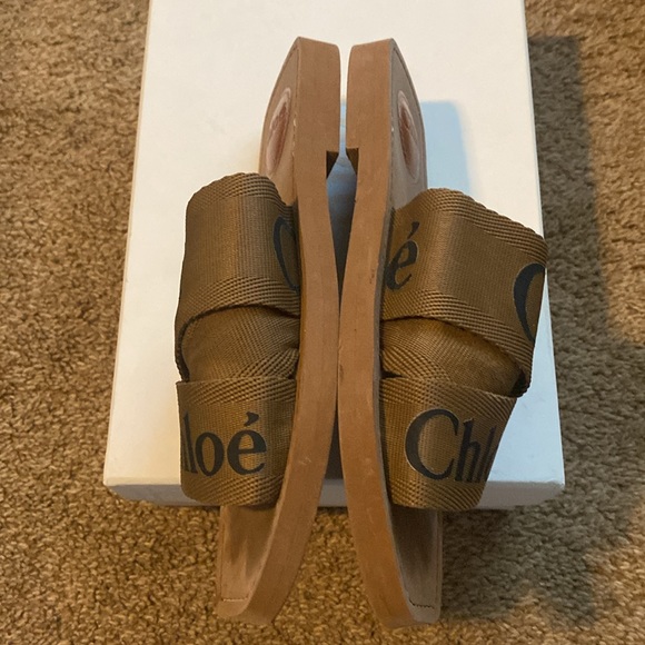 Chloe | Brown Woody Logo Slide Sandals - Picture 5 of 10